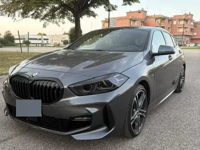 Usata BMW 116 116 CV (85 kW) 2019 Grigio Utilitaria