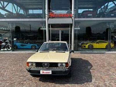 Usata Alfa Romeo Giulietta 108 CV (79 kW) 1978 Beige Utilitaria