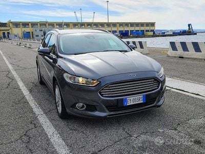Usata Ford Mondeo Business Edition 150 CV (110 kW) 2015 Grigio Station wagon