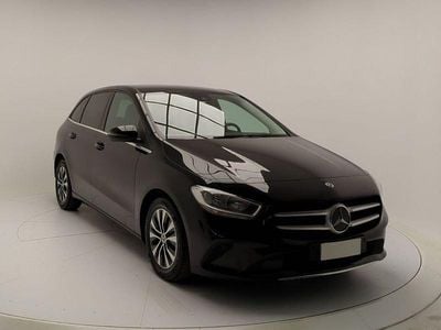 Usata Mercedes B180 Business 116 CV (85 kW) 2022 Nero Monovolume
