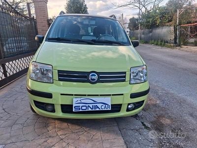 Usata Fiat Panda Emotion 70 CV (51 kW) 2005 Giallo Utilitaria