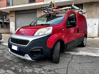 Usata Fiat Fiorino 95 CV (69 kW) 2017 Rosso Monovolume
