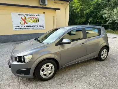 Usata Chevrolet Aveo LTZ 86 CV (63 kW) 2012 Grigio Berlina