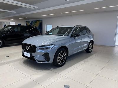 Usata Volvo XC60 Plus 250 CV (183 kW) 2025 Grigio SUV