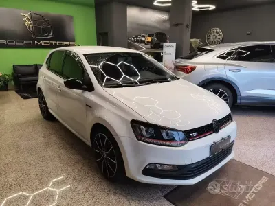 Usata VW Polo Business 75 CV (55 kW) 2017 Bianco Berlina