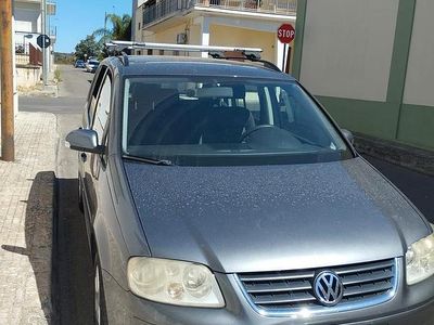 Usata VW Touran 105 CV (77 kW) 2005 Monovolume