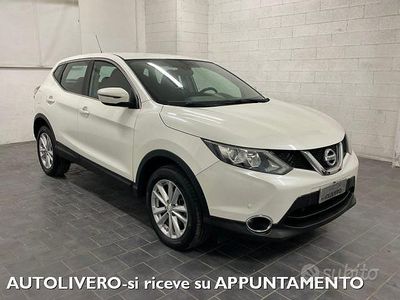Usata Nissan Qashqai 110 CV (80 kW) 2016 Bianco SUV