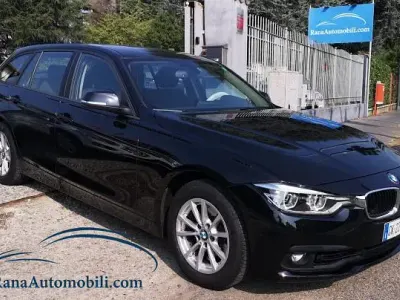 Usata BMW 318 136 CV (100 kW) 2019 Nero metallizzato Station wagon