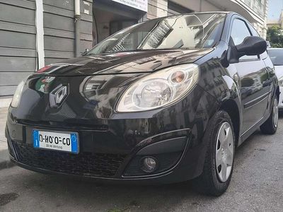 Usata Renault Twingo Privilege 76 CV (55 kW) 2007 Nero Utilitaria