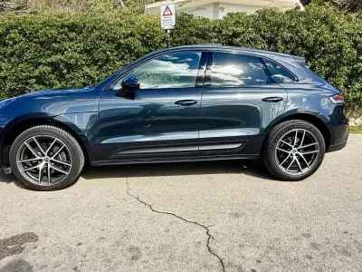 Gebraucht Porsche Macan 265 PS (194 kW) 2022 SUV