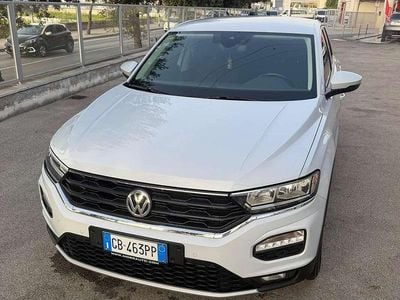 Usata VW T-Roc Business 150 CV (110 kW) 2020 Bianco SUV