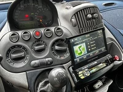 Usata Fiat Multipla 116 CV (85 kW) 2002 Grigio Monovolume