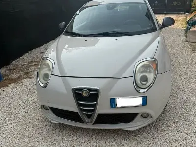 Usata Alfa Romeo MiTo 95 CV (69 kW) 2010 Bianco Utilitaria