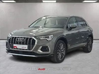 Usata Audi Q3 Advanced 150 CV (110 kW) 2025 Grigio chronos SUV