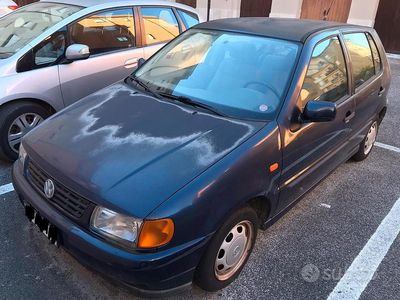 Usata VW Polo 45 CV (33 kW) 1995 Blu Berlina