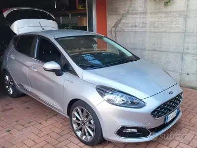 Usata Ford Fiesta Vignale 125 CV (91 kW) 2021 Grigio Utilitaria