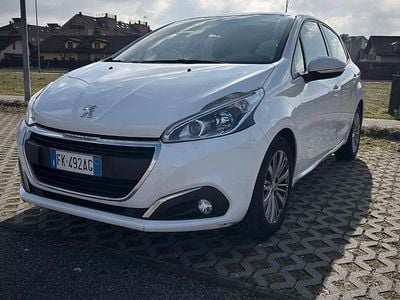 Usata Peugeot 208 82 CV (60 kW) 2017 Bianco Utilitaria
