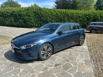 Usata Mercedes A250 224 CV (164 kW) 2021 Bluazzurro Berlina