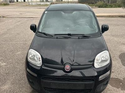 Usata Fiat Panda Lounge 85 CV (62 kW) 2016 Nero Utilitaria