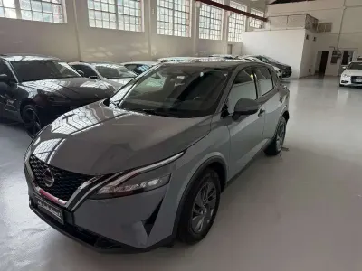 Usata Nissan Qashqai N-Connecta 140 CV (102 kW) 2022 Grigio SUV