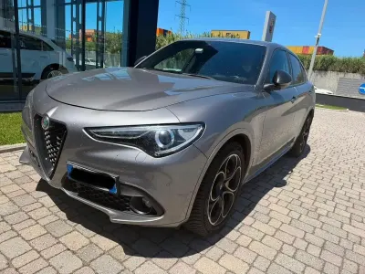 Usata Alfa Romeo Stelvio Veloce 210 CV (154 kW) 2021 Grigio SUV