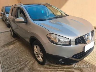 Usata Nissan Qashqai +2 Tekna 150 CV (110 kW) 2011 Grigio SUV
