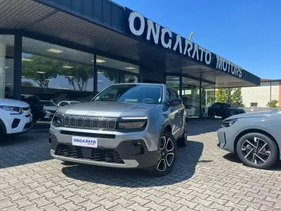 Usata Jeep Avenger Summit 101 CV (74 kW) 2025 Grigio SUV