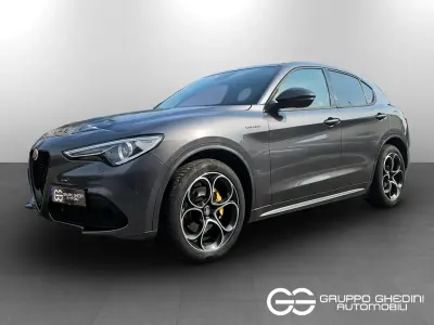 Usata Alfa Romeo Stelvio Veloce 209 CV (153 kW) 2021 Grigio SUV