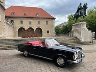 Usata Mercedes 280 SE 200 CV (147 kW) 1970 Nero Cabrio