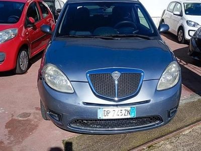 Usata Lancia Ypsilon 59 CV (43 kW) 2008 Grigio Utilitaria