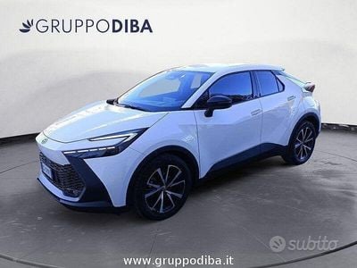Usata Toyota C-HR Trend 140 CV (102 kW) 2024 Bianco SUV