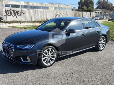 Usata Audi A4 S-Line 150 CV (110 kW) 2019 Grigio Berlina