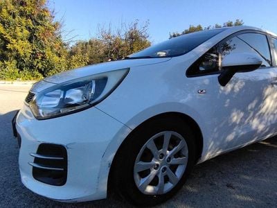 Usata Kia Rio 2016 Bianco Utilitaria