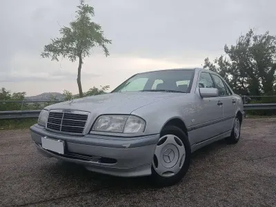 Usata Mercedes C180