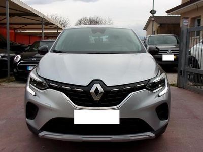 Usata Renault Captur Intens 95 CV (69 kW) 2020 Argento SUV