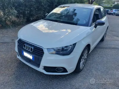 Usata Audi A1 Comfort 82 CV (60 kW) 2013 Bianco Utilitaria
