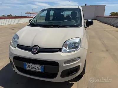 Usata Fiat Panda 85 CV (62 kW) 2015 Bianco Utilitaria