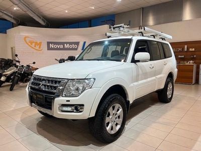 usata Mitsubishi Pajero 3.2 cr Intense auto *7 POSTI*VER