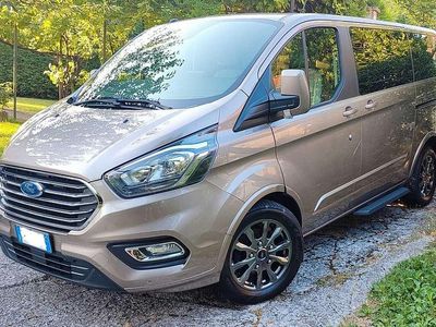 Usata Ford Tourneo Titanium 170 CV (125 kW) 2018 Bronzo Monovolume