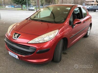 usata Peugeot 207 1.4 un proprietario