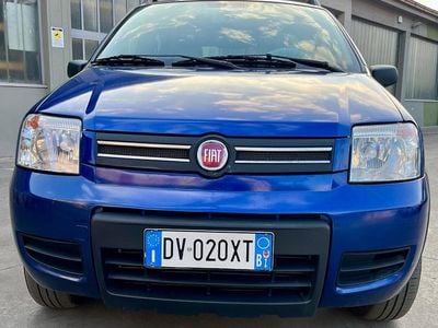 Occasion Fiat Panda 4x4 69 ch (50 kW) 2007 Bleue Citadine