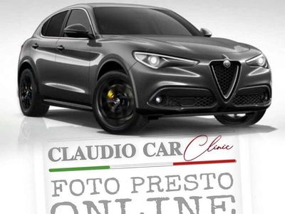 Usata Alfa Romeo Stelvio Super 210 CV (154 kW) 2018 Grigio vesuvio SUV