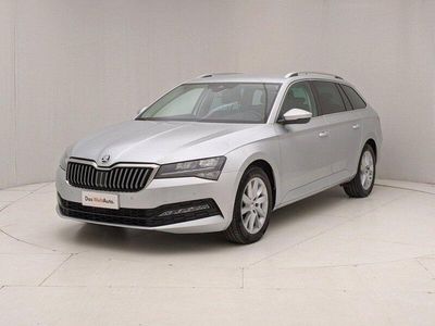 Usata Skoda Superb Executive 150 CV (110 kW) 2021 Grigio Station wagon