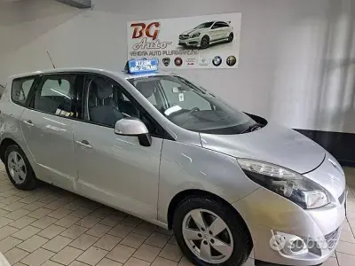 Usata Renault Scénic III 131 CV (96 kW) 2012 Nero Monovolume