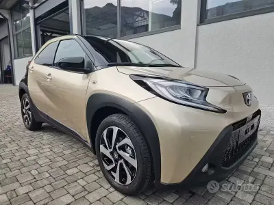 Usata Toyota Aygo X Trend 72 CV (52 kW) 2024 Giallo SUV