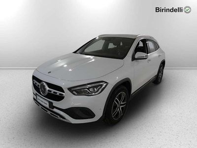 Usata Mercedes GLA200 150 CV (110 kW) 2020 Bianco SUV
