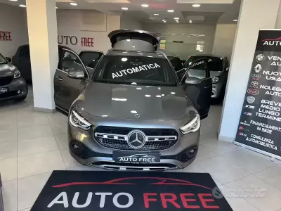 Usata Mercedes GLA200 Premium 190 CV (139 kW) 2020 Grigio SUV
