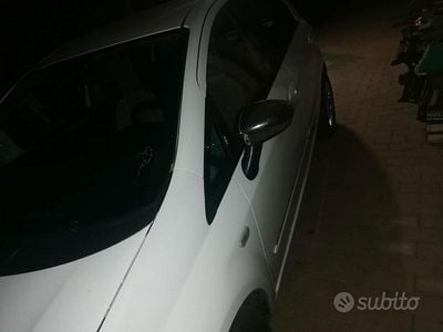 Usata Fiat Punto 85 CV (62 kW) 2013 Utilitaria