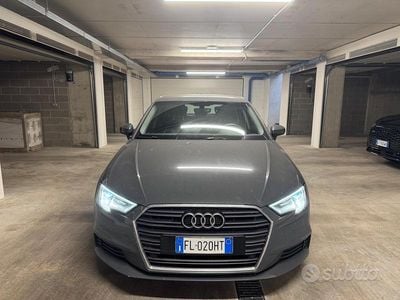 Usata Audi A3 Sportback 150 CV (110 kW) 2017 Grigio Utilitaria
