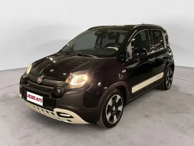 Usata Fiat Panda Cross Cross 65 CV (47 kW) 2026 Nero Utilitaria